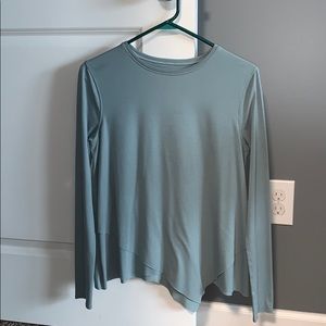 Lululemon long sleeve shirt